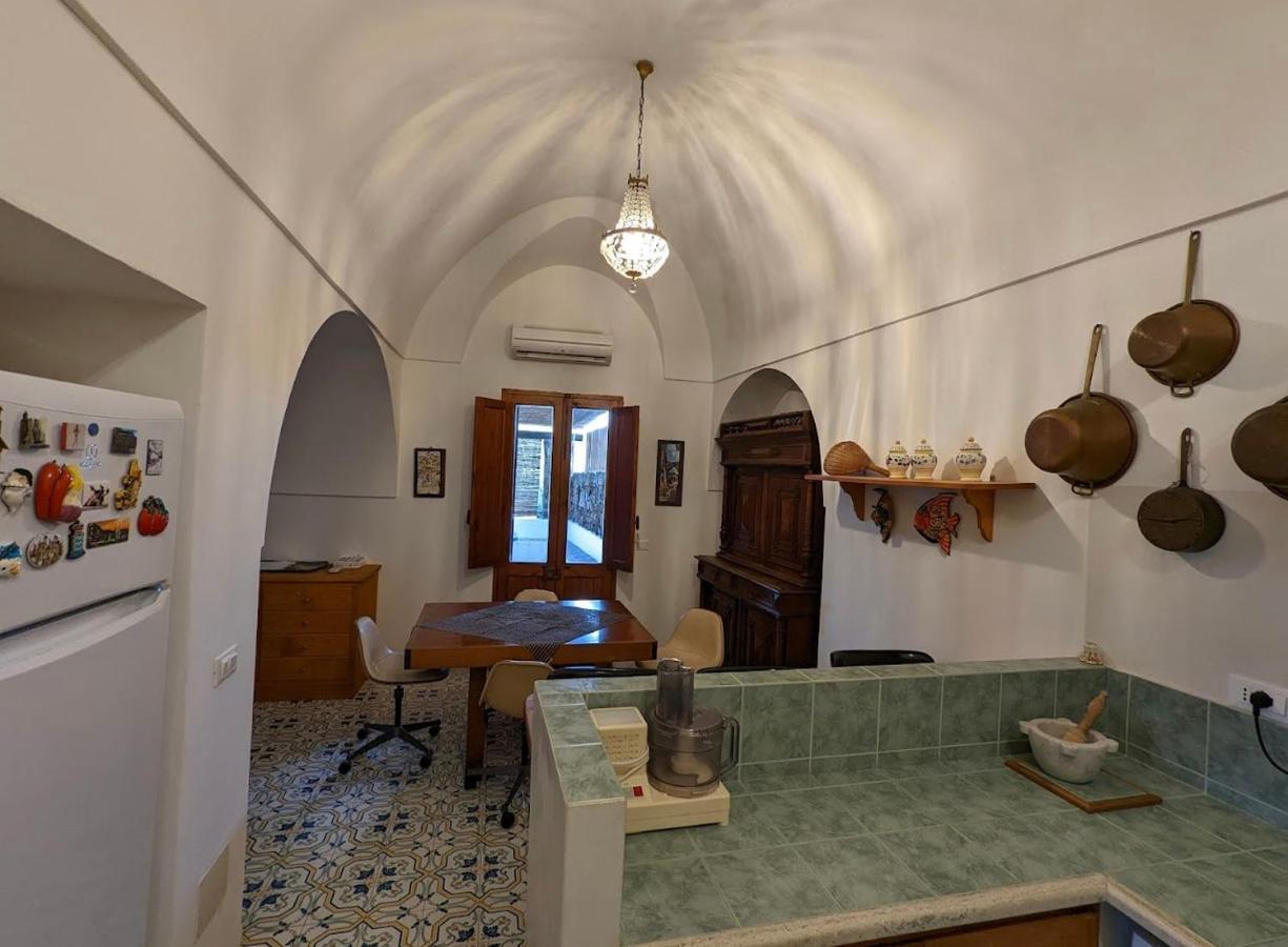 Dammuso I Pini Di Kaddiuggia Villa Campobello Ngoại thất bức ảnh